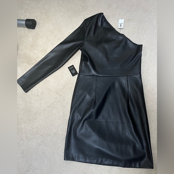 Express - Black Faux Leather One Shoulder Mini Dress Size M - Picture 6 of 6